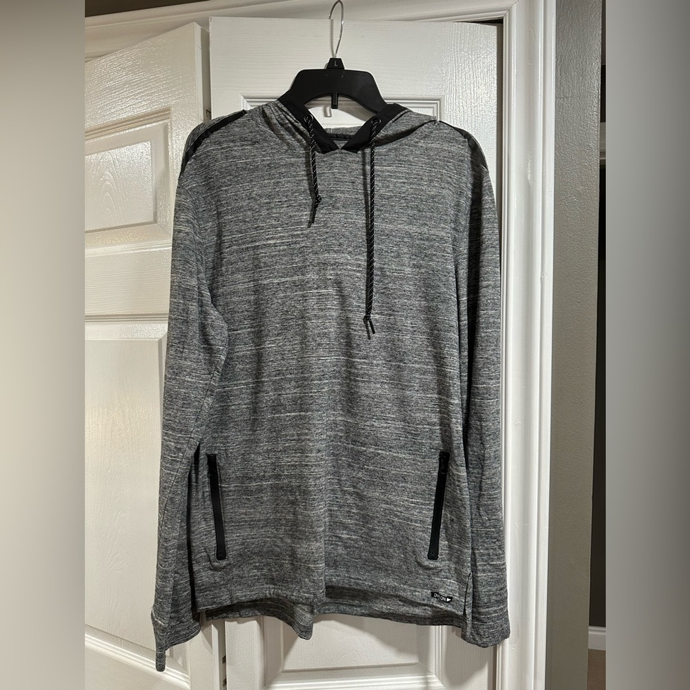 Men’s Long Sleeve Buckle Shirt with Hood